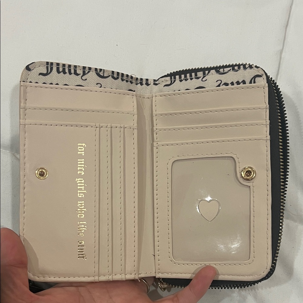 Juicy Couture Black and White Tote with Matching Wallet - Picture 3 of 3